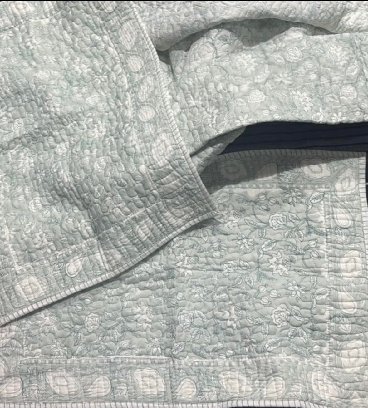 Summer Affair Lavender Quilted Bedcover