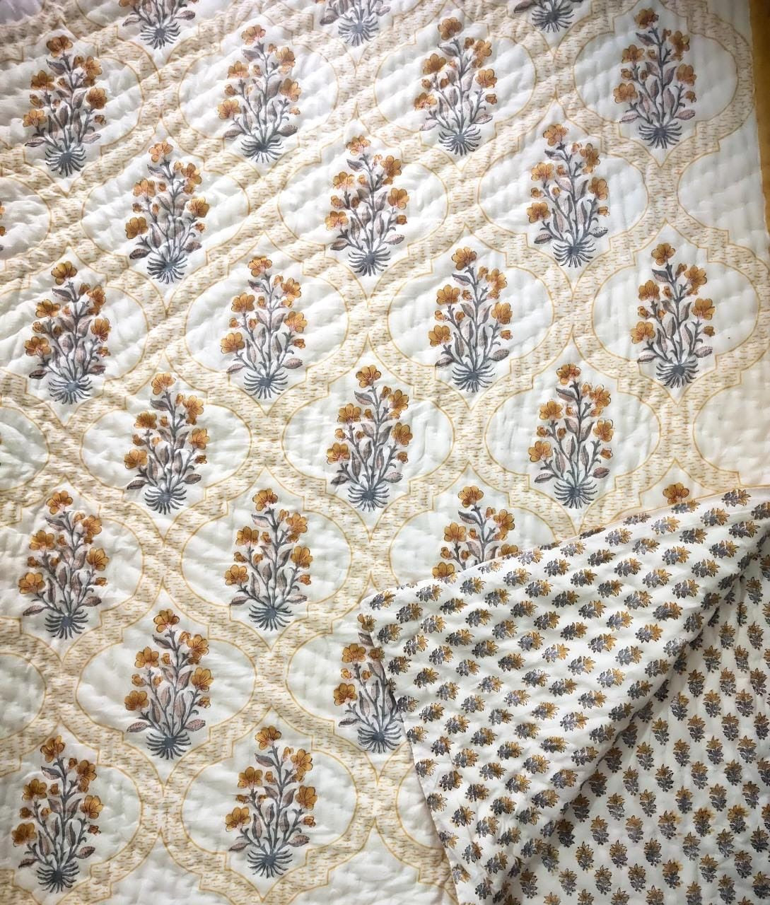 Mild Bloom Light Cotton Muslin Block Printed Reversible Quilt - Double Size 90x108-The Label Home