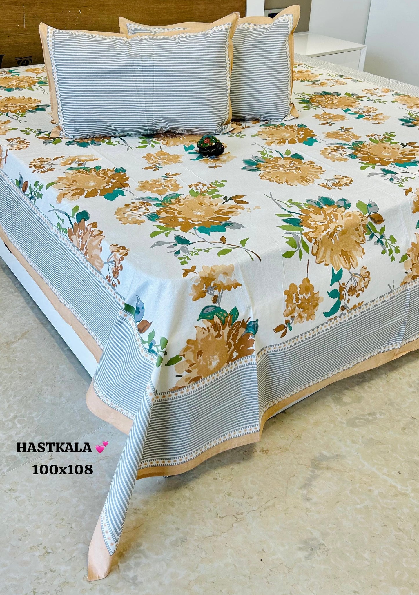 Splendid Cotton Thin Printed Bedspread  Bedcover (King 100x108 inches)