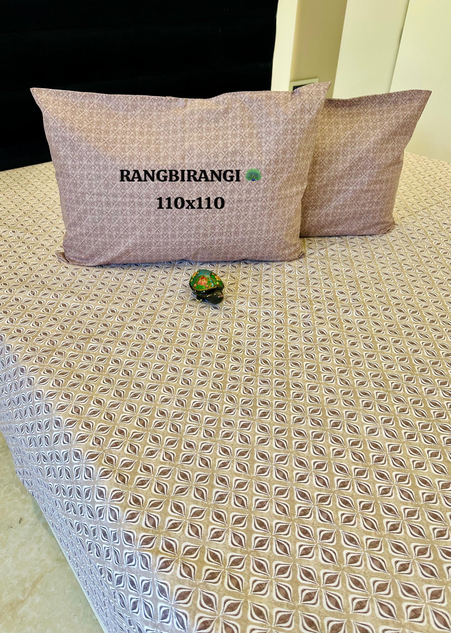 Rangrez Jaipuri Cotton Printed Bedspread Bedcover (Super King 110x110 inches)