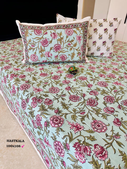 Soothing Cotton Thin Printed Bedspread Bedcover (King 100x108 inches)