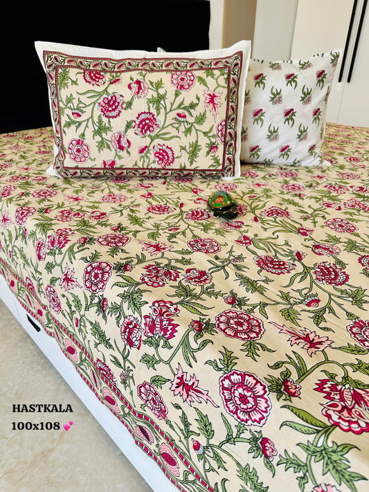 Soothing Cotton Thin Printed Bedspread Bedcover (King 100x108 inches)