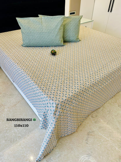 Rangrez Jaipuri Cotton Printed Bedspread Bedcover (Super King 110x110 inches)