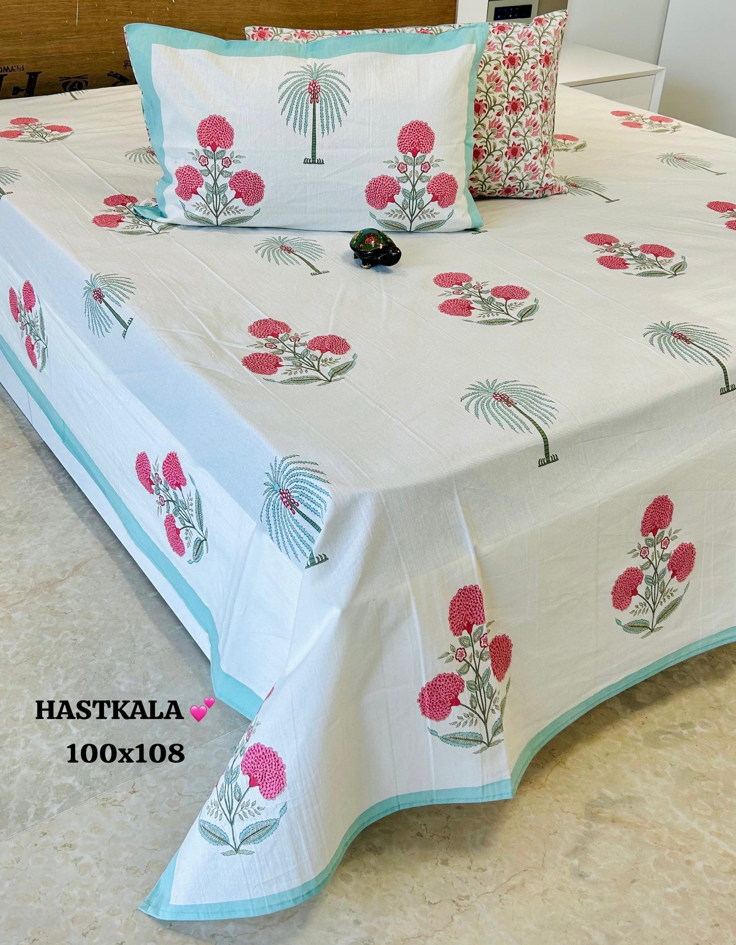Honuka Cotton Thin Printed Bedspread  Bedcover (King 100x108 inches)