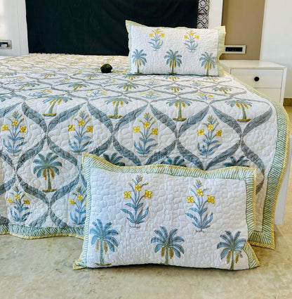 8 Designs - Festive Quilted Bedcover-The Label Home
