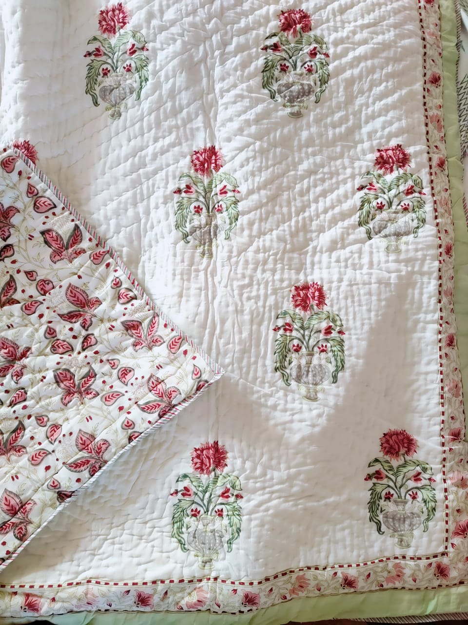 Floral Bahaar Light Cotton Muslin Block Printed Quilt - Double Size 90x108 inches