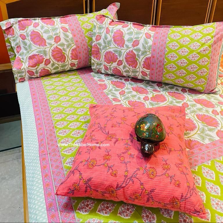 Gulmohar Pink & Green Thin Cotton Printed Bedspread Bedcover (King 93x108 inches)
