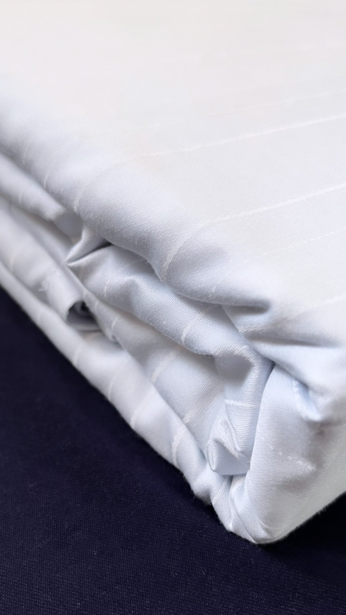 High Quality, Luxurious - 400 TC Cotton Bedsheet